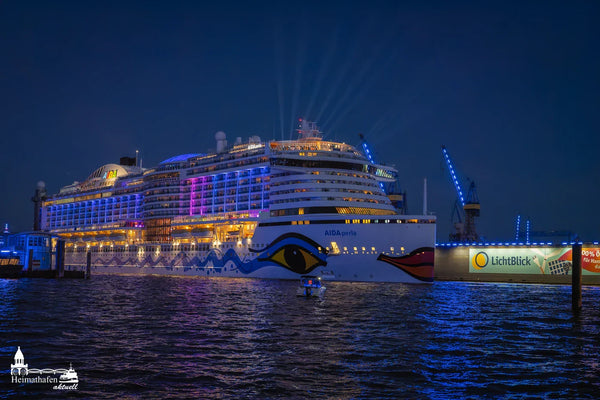 Schiffshorn-Melodien, Gänsehaut & Jubel – Hamburg feiert zehn Jahre Cruise Days