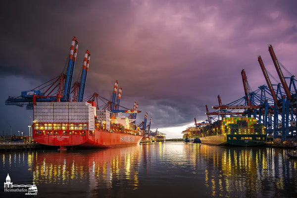 Hamburgfotos - HAMBURG SÜD - Containerhafen Waltershof bei Gewitter