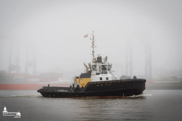 Hafenschlepper MICHEL im Nebel – Hamburg Bilder kaufen