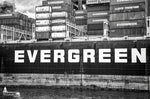 EVERGREEN am Containerterminal